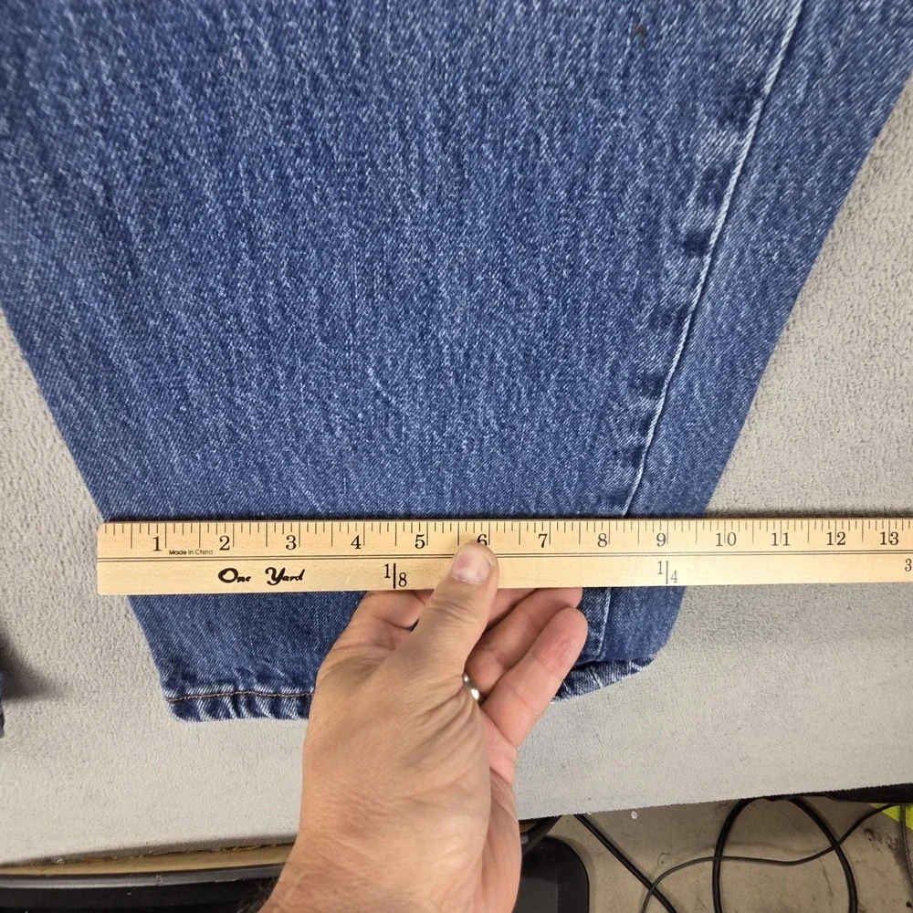 Levis 11806 important